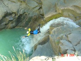 Pyrenees aventure - Canyon Luchon Sierra de Guara - P. Gimat